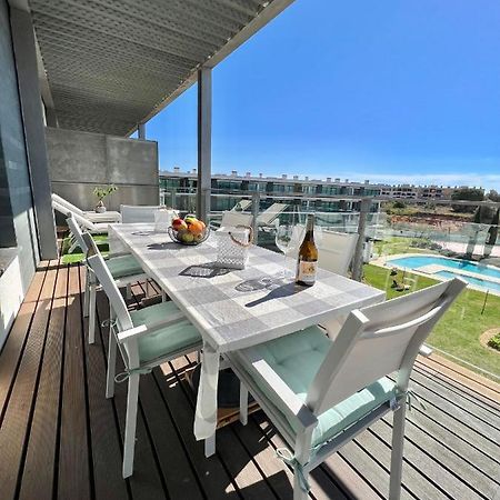 Superbe Appartement Spacieux Avec Terrasse Vue Piscine Vilamoura Bagian luar foto