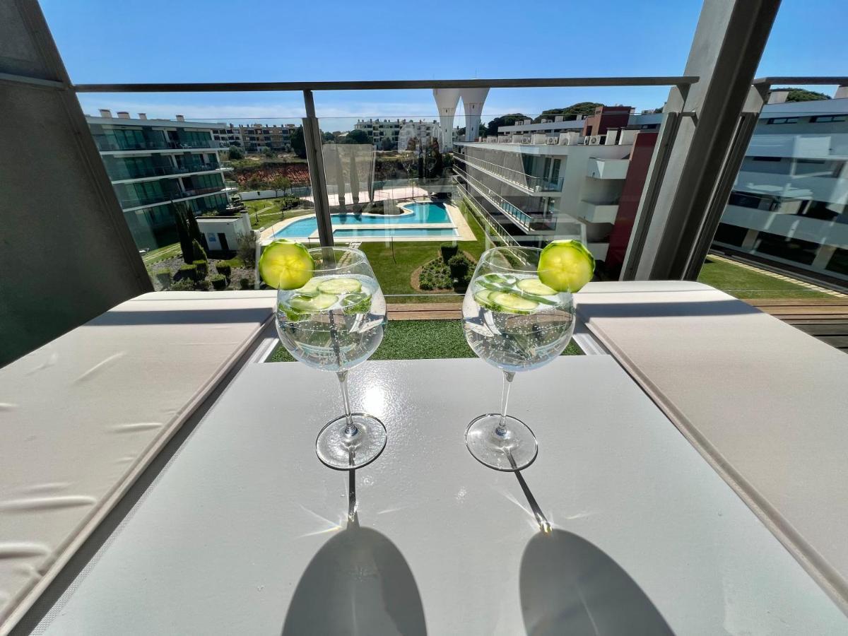 Superbe Appartement Spacieux Avec Terrasse Vue Piscine Vilamoura Bagian luar foto